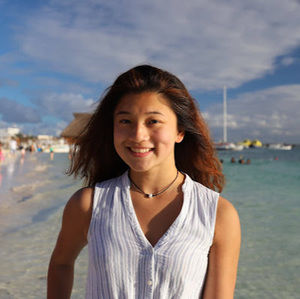 Meet your Posher, Claire